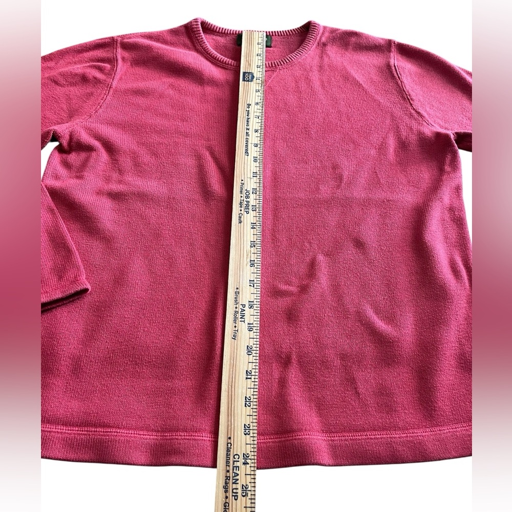Eddie Bauer Women's women’s size medium Raspberry Sweater - Picture 4 of 6